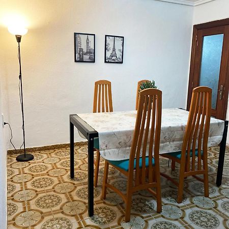 Valencia Well Located Shared Apartment מראה חיצוני תמונה