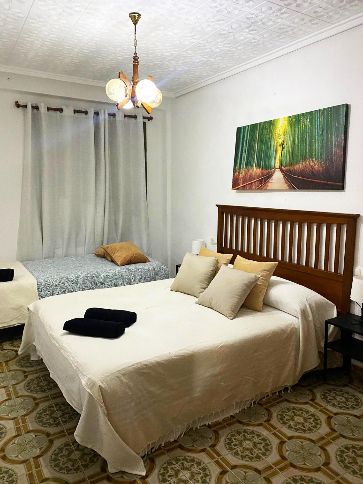 Valencia Well Located Shared Apartment מראה חיצוני תמונה